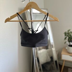 Alo Yoga Airlift Charcoal Grey sport bra